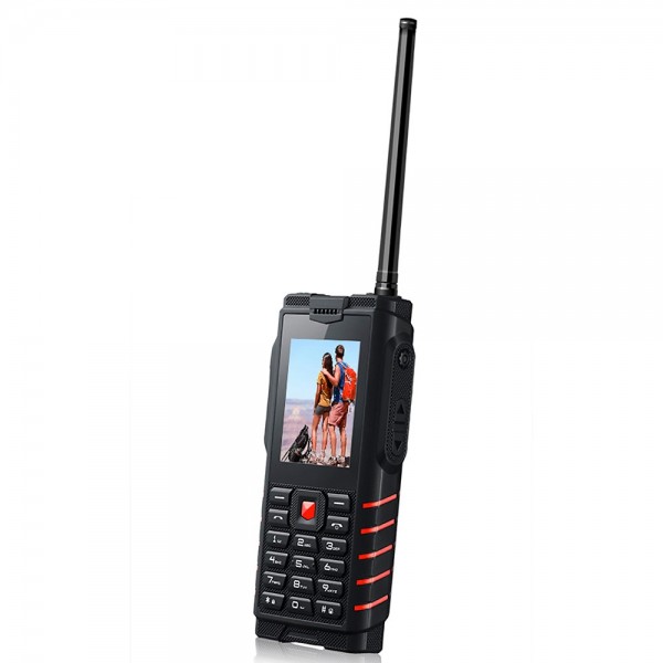 Фото 2. Противоударный телефон-рация iOutdoor Т2 2 сим, 2, 4 дюйма, 1, 3 Мп, 4500 мА/ч, IP68