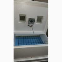 Инкубатор для выведения цыплят с автоматическим переходом на резервное питание 12 вольт