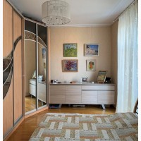 Продам в Одесі 3-кім квартиру 90 м, балкон, близько море