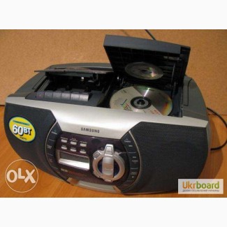 Стильная магнитола с CD и радио Samsung RCD-590