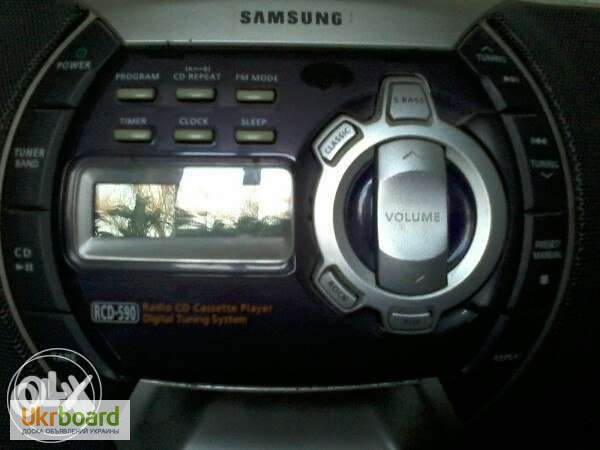 Фото 4. Стильная магнитола с CD и радио Samsung RCD-590