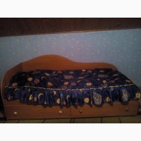 Продам б/в дитячу стінку в ідеальному стані з ліжком(можливо і окремо від стінки)