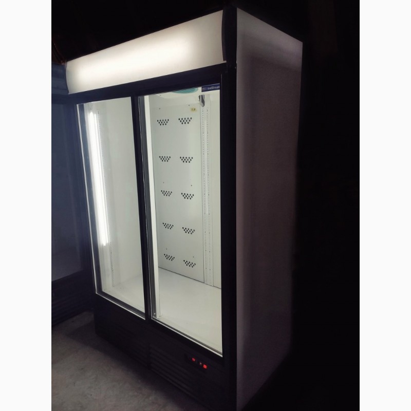 Фото 3. Холодильный шкаф двудверный, свежее б/у в магазин, супермаркет