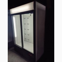 Холодильный шкаф двудверный, свежее б/у в магазин, супермаркет