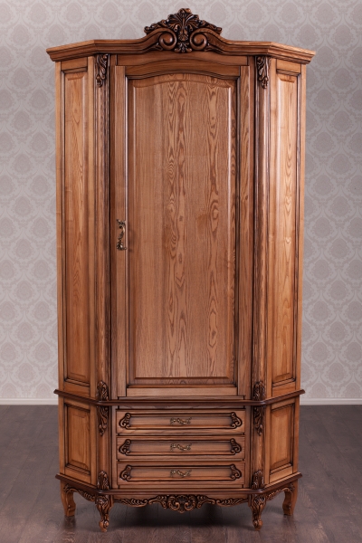Фото 12. Двухтумбовый стол Версаль из массива дерева