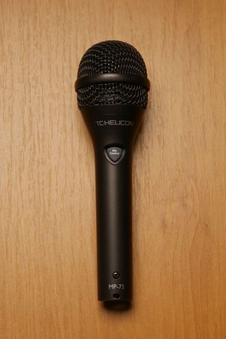 Фото 3. Вокальный микрофон TC-Helicon MP-75