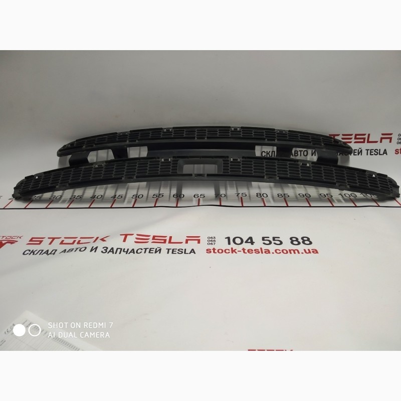 Фото 3. Решетка бампера переднего нижняя под радар Tesla model S 1038211-00-A 10382