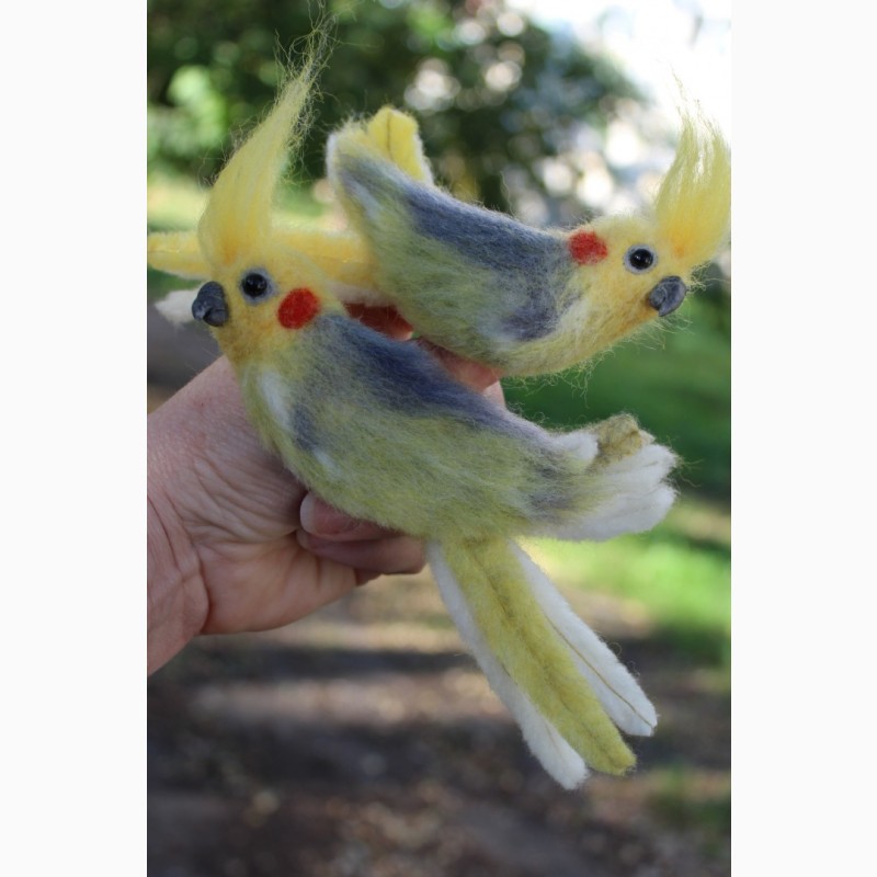 Фото 7. Валяна брош попугай Корелла прикраса іграшка інтерєрна валяний игрушка