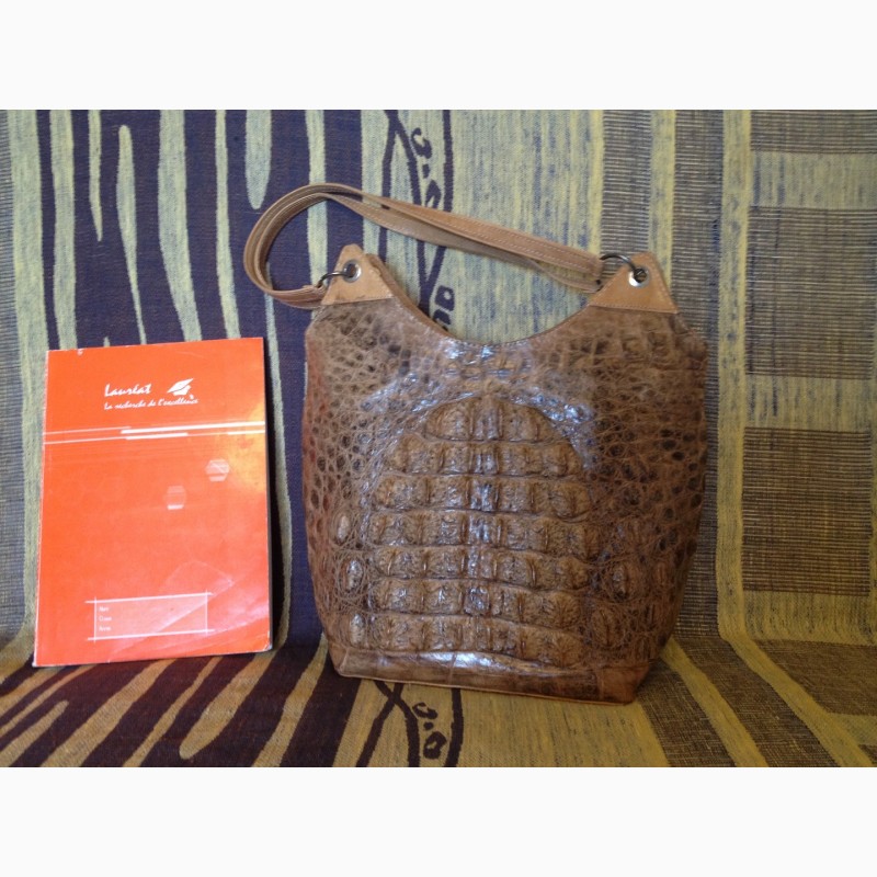 Фото 2. Продам женскую сумку ручной работы с крокодиловой кожи - размер А4