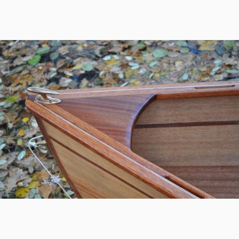 Фото 4. Деревянная лодка премиум класса