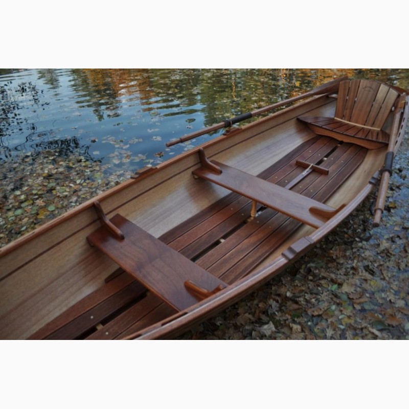 Фото 5. Деревянная лодка премиум класса