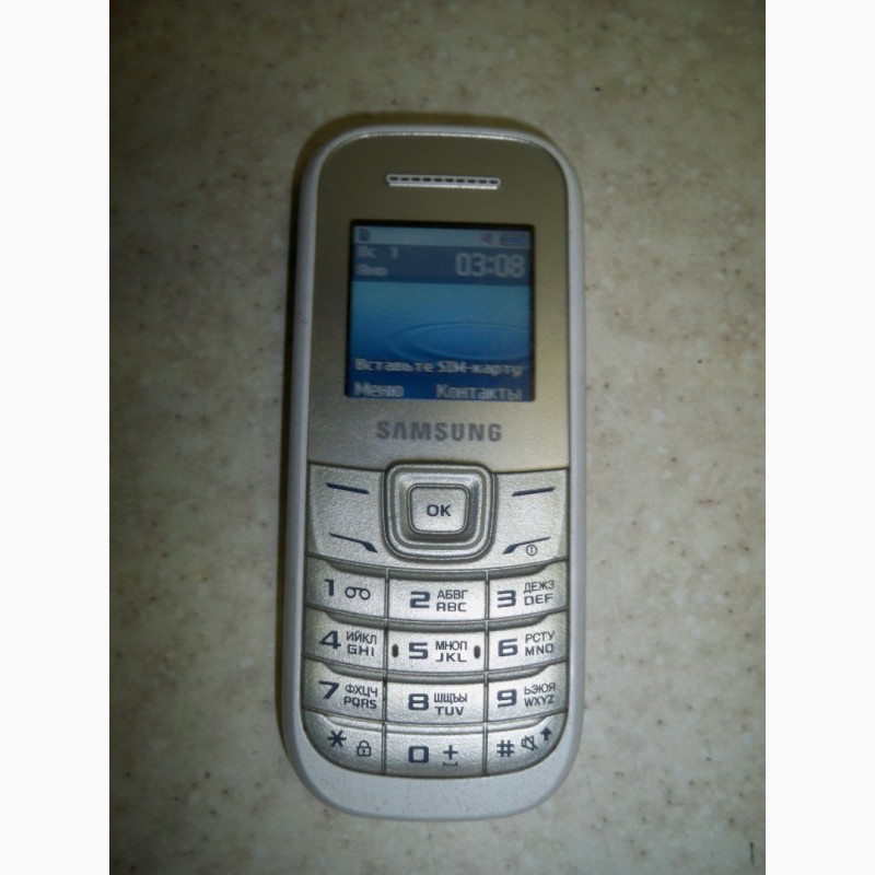 Мобильный телефон Samsung E1200i, рабочий