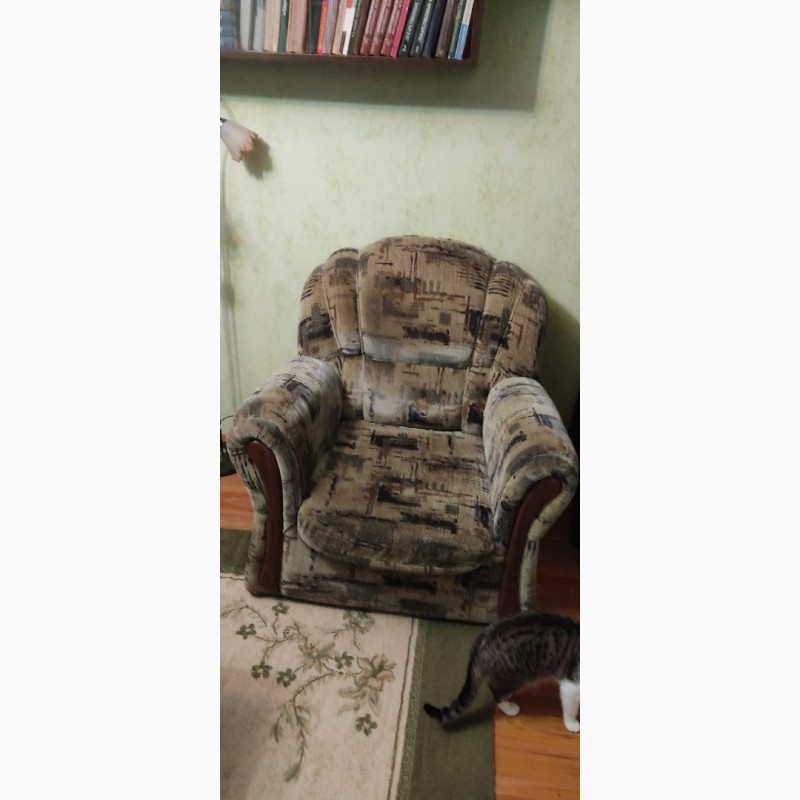 Фото 8. Продам диван идва кресла