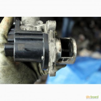 Клапан EGR (клапан рецыркуляции отработаных газов) 28410-2F000 на Hyundai IX 35 10- Хюндай