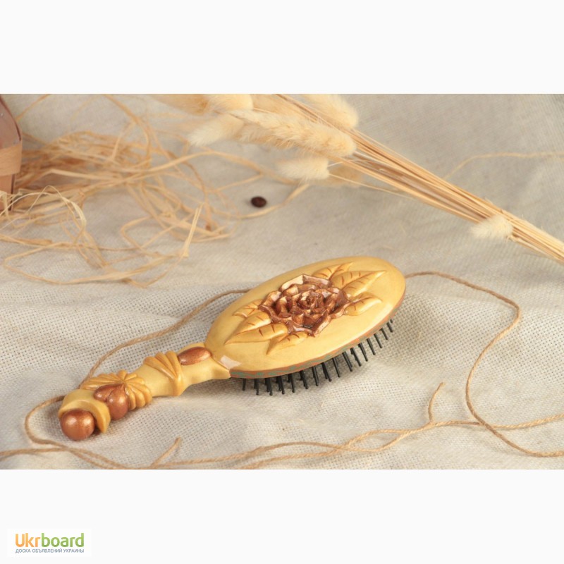 Деревянная расческа для волос ручной работы