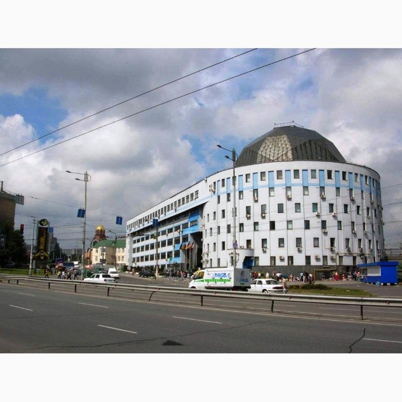 Фото 3. Здание под гостиницу, офисы, клинику в Соломенском районе