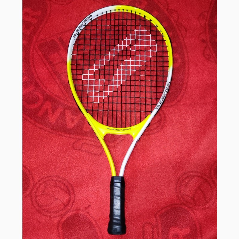 Фото 2. Детская ракетка для большого тенниса Slazenger Smasn21