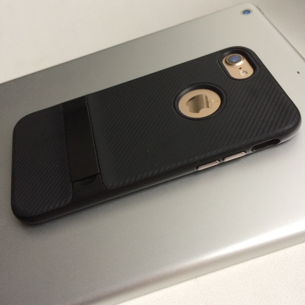 Фото 3. Чехол Neo Hybrid с подставкой на iPhone 7