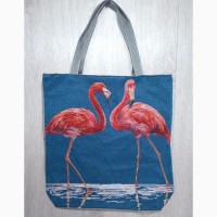 Ассортимент красивых пляжных сумок