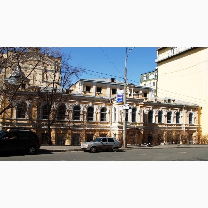 Фото 2. Отдельно стоящего здания. Общая площадь 2500 м2 в Киеве