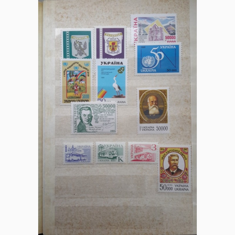 Фото 5. Почтовые марки Украины. Годовые наборы 1992-1996 года