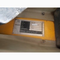 Продаем экскаватор-погрузчик KOMATSU WB 93R-2, 0, 38 м3, 2004 г.в