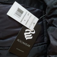 Мужская зимняя куртка Rocawear черный камуфляж с капюшоном