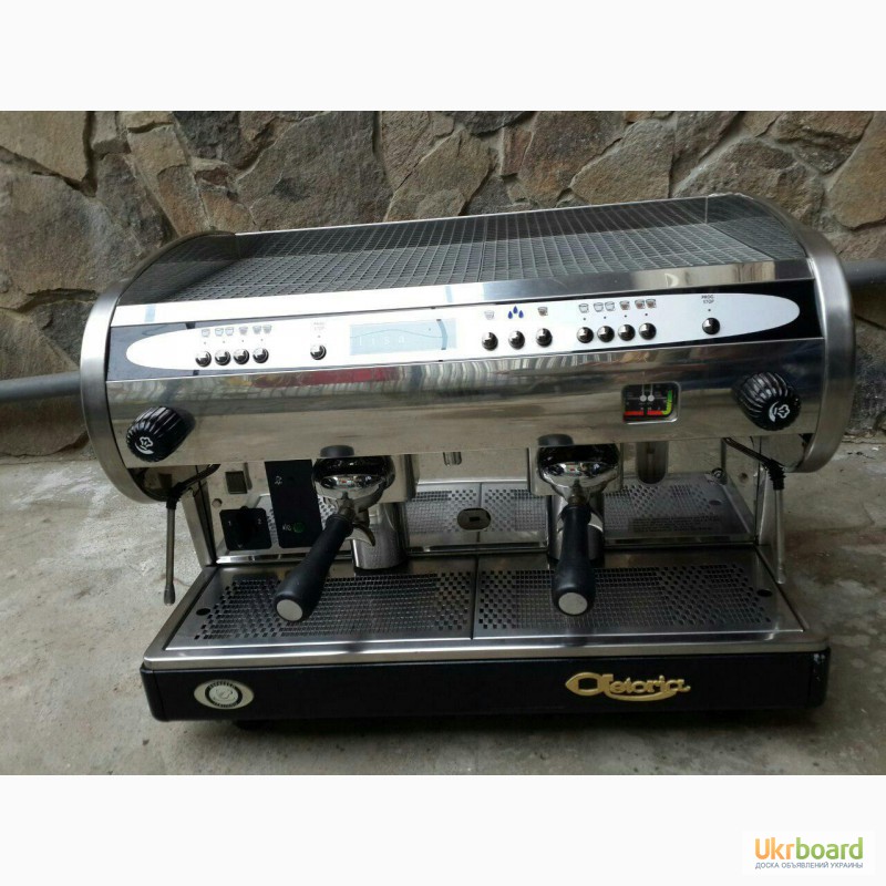 Продам недорого профессиональную кофе машину Astoria Lisa R SME/2 б/у
