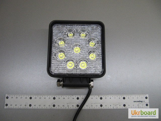 Фото 3. Дополнительная светодиодная фара LED 1210-27W