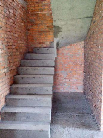 Фото 7. Залізобетонні сходи: розрахунок, креслення, виготовлення