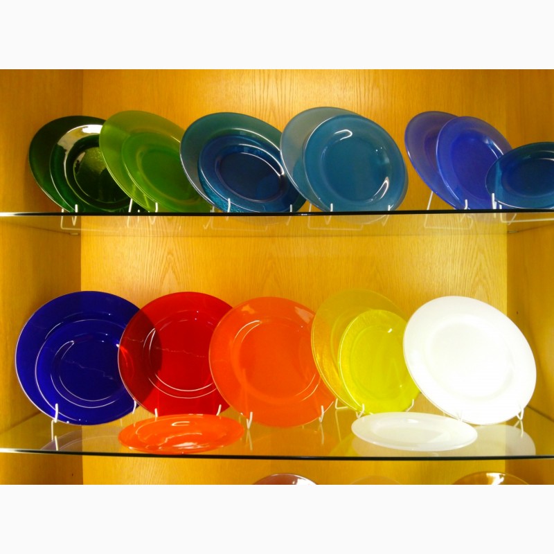 Цветная посуда для ресторана