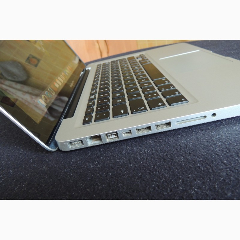 Фото 2. MacBook Pro 13 2010 RAM 4 / 8 / 16 GB SSD 250GB
