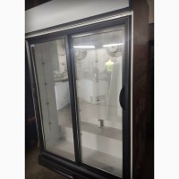 Продам дводверну холодильну вітрину-купе б/в