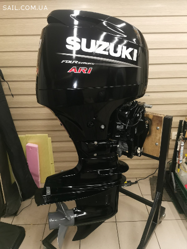Продам лодочный мотор б/у Suzuki - 60 ARI