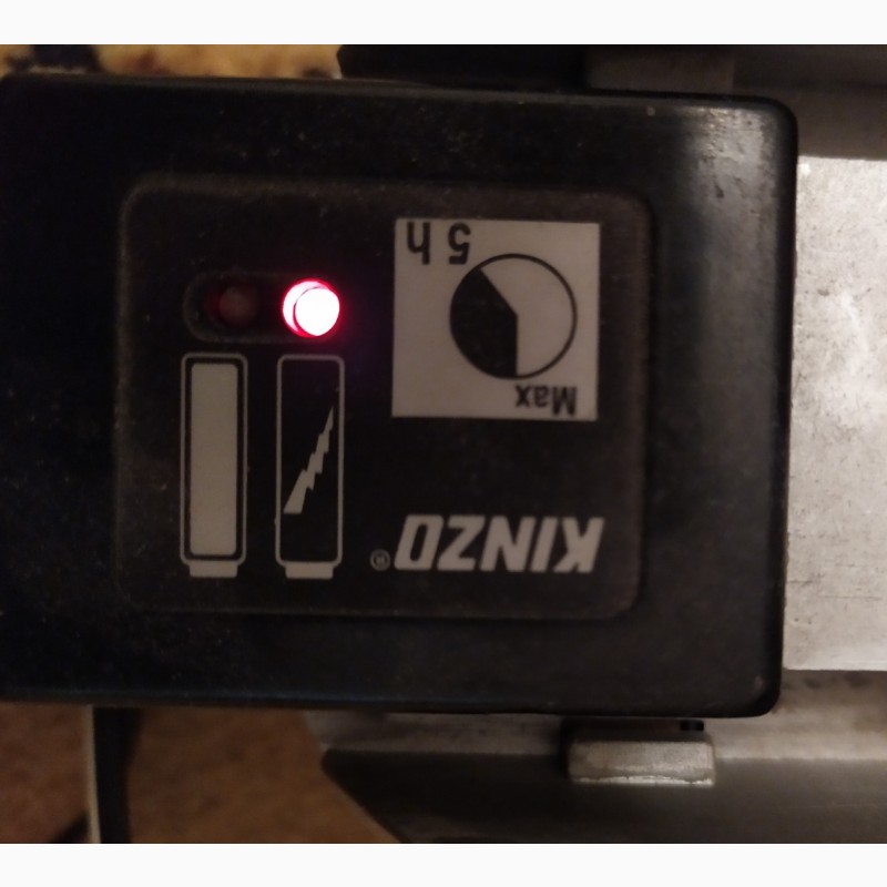 Фото 2. Продам зарядное устройство с аккумулятором для шуруповерта KINZO 25C