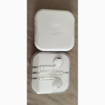 Наушники Apple iPod EarPods with Mic (MD827ZM/B)