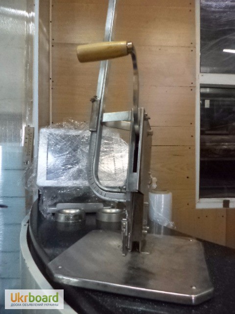 Фото 2. Клипсатор куттер шприц для колбасы фаршемес льдогенератор в рабочем состоянии б/у