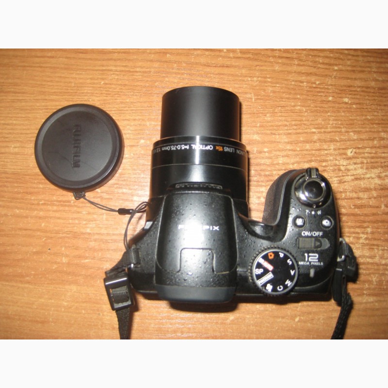 Фото 4. Фотоаппарат Fujifilm S1700 в отличном состоянии