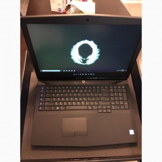 Alienware 15.6 i7-7820HK 16 ГБ оперативной памяти 512 ГБ SSD Игровой ноутбук