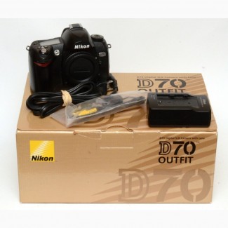 Фотоапарат Nikon D70 6.1MP Digital SLR