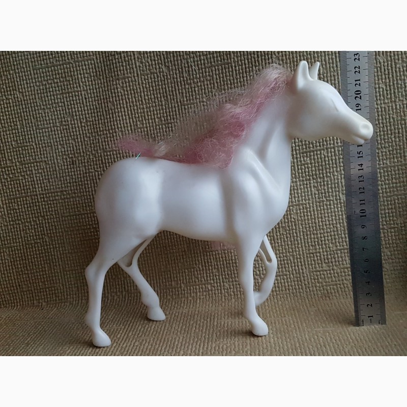 Фото 2. Игрушка, Конь белый, большой, пластик, высота 23см