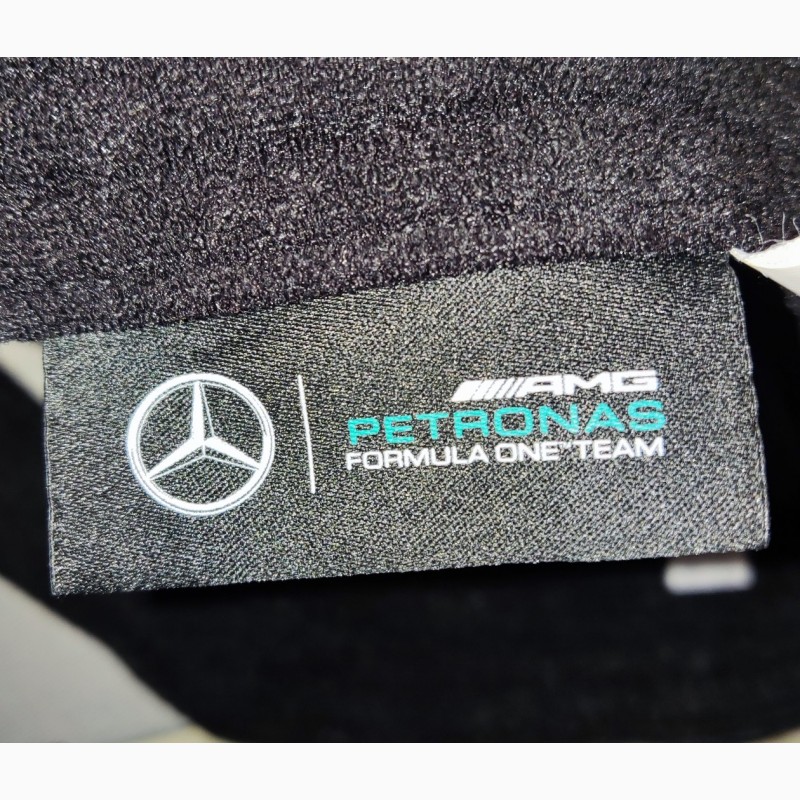 Фото 8. Бейсболка Mercedes- Benz AMG Petronas Formula One Team