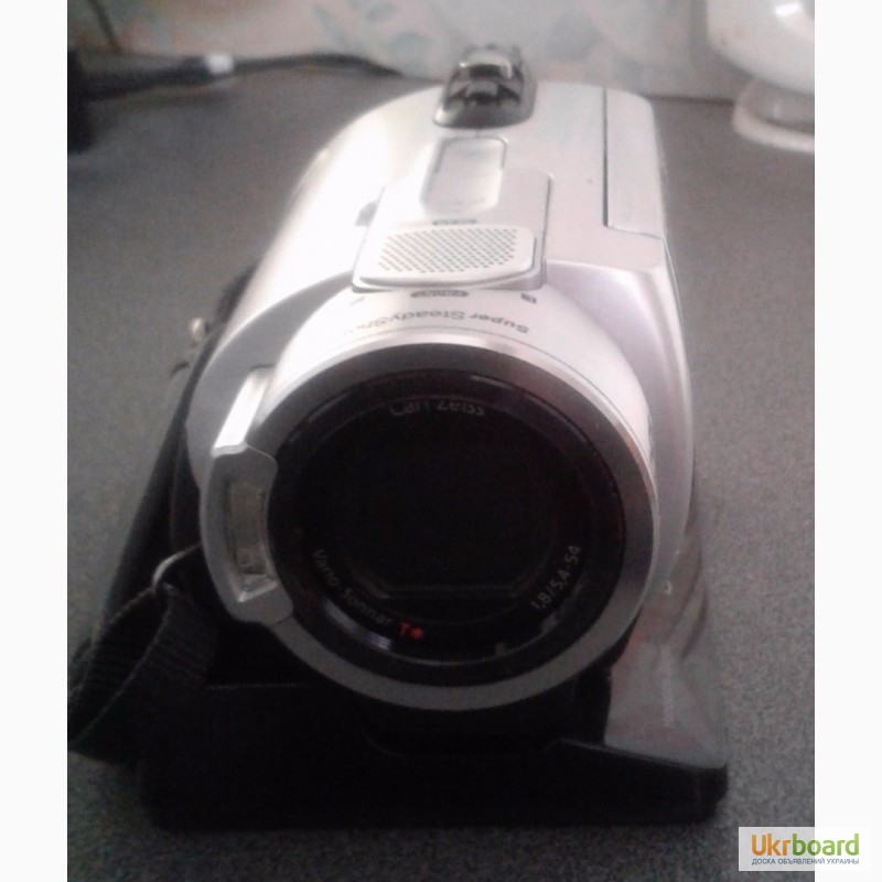 Фото 2. Видеокамера Sony DCR-SR300, 40гб, б/у