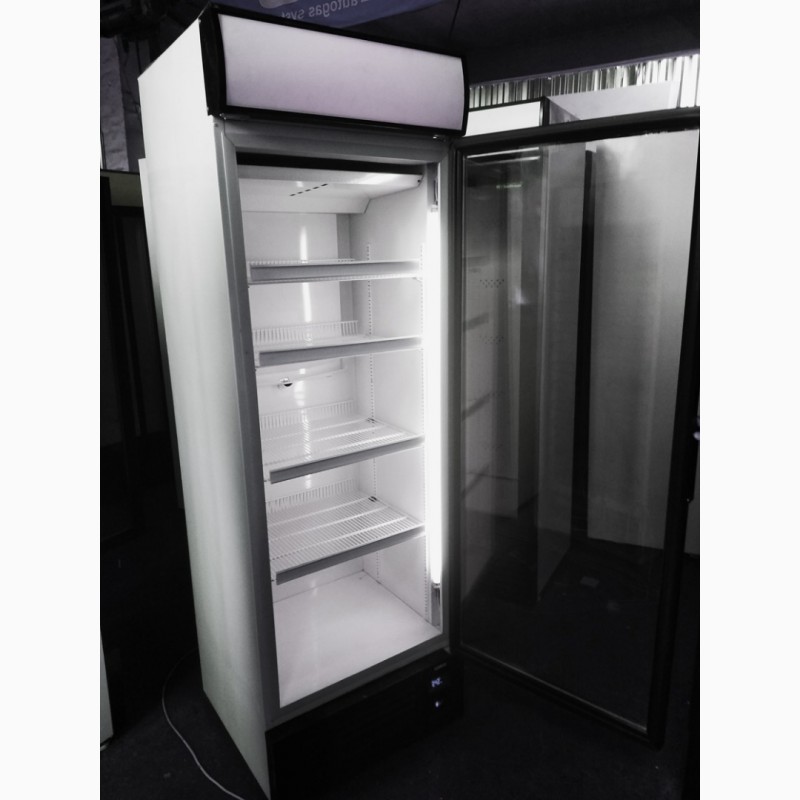 Фото 3. Шафи холодильні бв перевірені та підготовлені в гарному вигляді