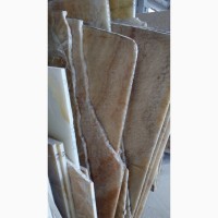Плитки и слябы из натуральных (природных) камней - мрамора и оникса