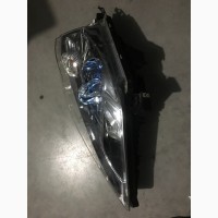 LED фара передняя правая на Nissan Leaf