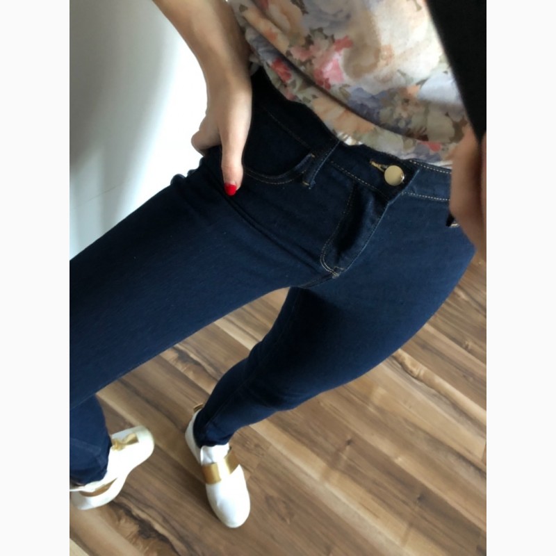 Фото 2. Класссические джинсы скинни деним 26 размер