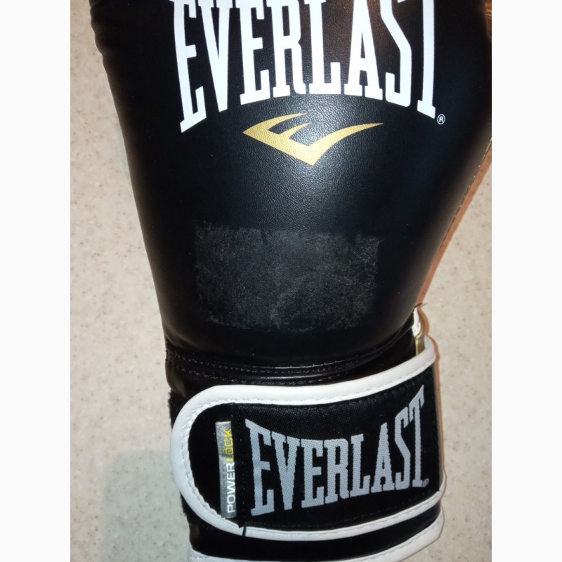 Фото 4. Продам перчатки для бокса Everlast POWERLOCK