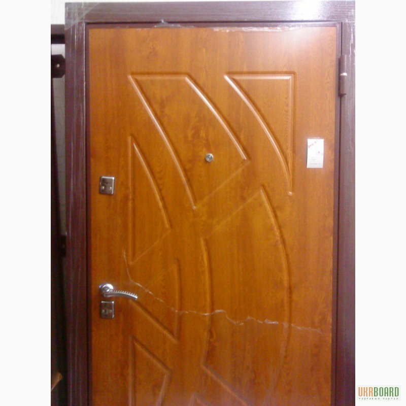 Фото 2. Дверь входная металическая с мдф накладками Кордон