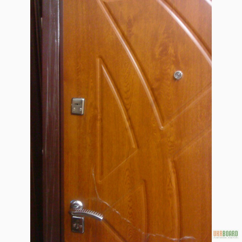 Фото 3. Дверь входная металическая с мдф накладками Кордон